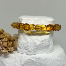 Load image into Gallery viewer, Amber
