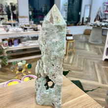 Load image into Gallery viewer, Hemimorphite Tower
