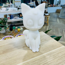 Load image into Gallery viewer, White Jade Cat
