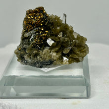 Load image into Gallery viewer, Limonite
